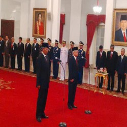 Jokowi Lantik Kepala BPKP Pengganti Mardiasmo