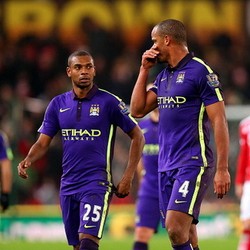 Fernandinho Bantah Berselisih dengan Kompany