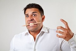 Jengkel, Pria Ini Gigit Pipi Bocah dan Ancam akan Memakannya