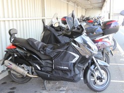 Ini Rahasianya Tetap Hangat Berkendara Motor di Eropa