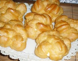 Sus dengan Vla Durian yang Legit Buatan Sendiri