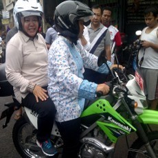 Weekend, Risma Dibonceng Trail Pantau Saluran Air