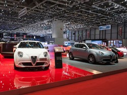 Mobil Balap Kecil Alfa Romeo MiTo Racer