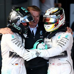 Rosberg Sebut Hamilton Membalap Layaknya Juara Dunia
