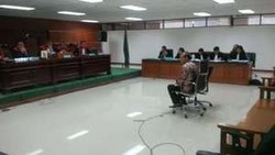 Fuad Amin Ambil Setoran Duit MKS Via Rekening Tak Resmi PD SD