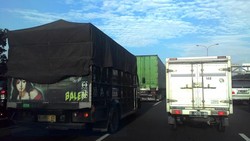 Pengguna Tol JORR Berharap Ada Jam Pengaturan Truk Melintas