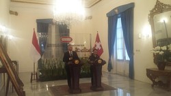 Menlu Retno Jelaskan Soal Hukuman Mati Gembong Narkoba ke Menlu Swiss