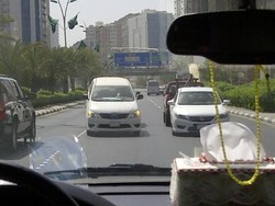 Parkir Sembarangan Siap-siap Diderek dan Didenda Rp 800.000 di Mekkah