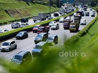 Kemacetan Tol JORR Kian Menggila