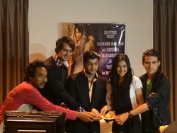 Terjebak Cinta Segitiga di Check In Bangkok, Chris Laurent Diminta Lebih Dewasa