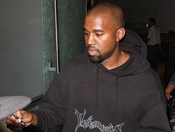 Kanye West Akan Dianugerahi Gelar Doktor Kehormatan
