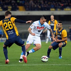 Napoli Ditaklukkan Verona 0-2