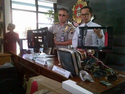 Produksi Televisi dari Monitor Bekas, Pria Lulusan SD Dibekuk Polisi