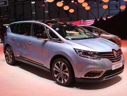 Renault Kenalkan Mobil SUV 7 Penumpang