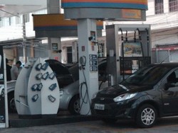 Mengungkap Mitos Mengenai Bahan Bakar Alternatif