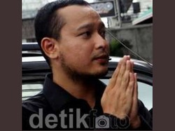 Banyu Biru Bicara Kasus Pencurian Kayu