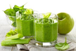 Konsumsi Rutin Jus Semangka dan Green Smoothie Bisa Memicu Penurunan Berat Badan (1)