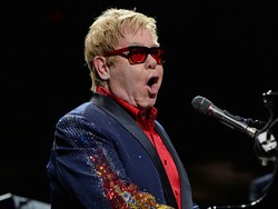 Boikot Dolce and Gabbana, Elton John Disebut Gay Taliban oleh Politikus