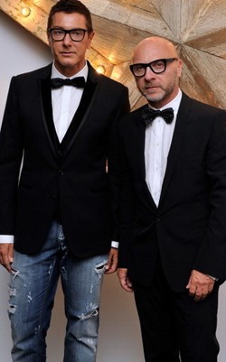 Pasca Kasus Anak Adopsi, D&G Tuai Kontroversi karena Iklan Berbau Seks