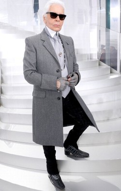 Karl Lagerfeld Tak Peduli Badan Model Terlalu Kurus