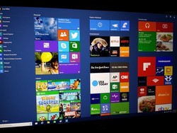 Pengguna Bajakan Digratiskan Upgrade ke Windows 10
