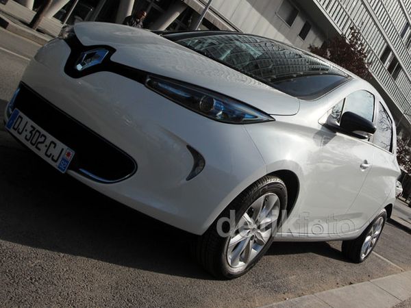 Renault Zoe, Hatchback Mungil Listrik