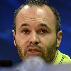 Ditanya Soal Treble, Iniesta Pilih Fokus Hadapi City Dulu