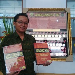 Kemenpora Imbau Mahasiswa Buat Buku Keolahragaan