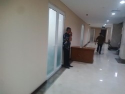 Rapat DPRD Soal APBD DKI Ditunda, Ada Apa?