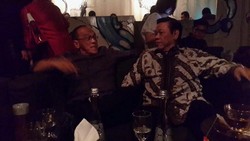Ikrar Persahabatan Ical dan Agung Laksono