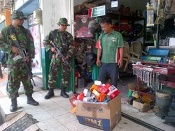 Palsukan Oli Merek Terkenal, Rumah dan Gudang di Semarang Digerebek TNI