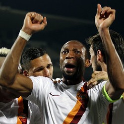 Demi Kalahkan Fiorentina, Roma Minta Dukungan Suporter