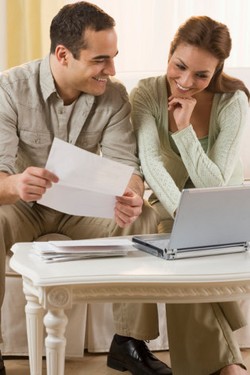 Tips Atur Keuangan Rumah Tangga yang Wajib Diketahui Para Istri