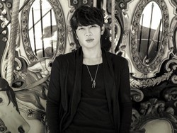 K.Will Siap Tampil Penuh Emosi di Album Mini ke-6 FLOWERS BLOOM