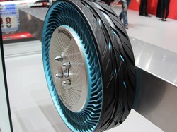 Ban Tanpa Udara Bridgestone Generasi Kedua