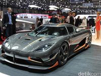2 Mobil Super Dahsyat Koenigsegg