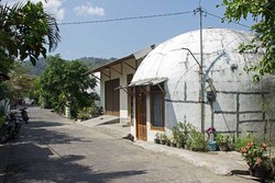Ternyata Rumah Teletubbies Sungguh Ada di Yogyakarta