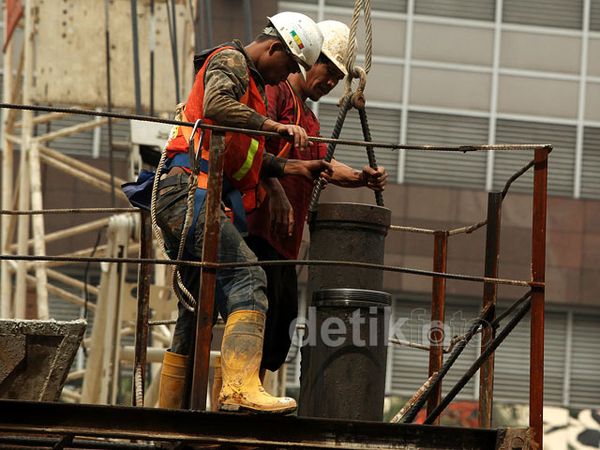 Upah Buruh Bangunan dan Buruh Tani Naik