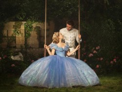 Cinderella, Bukan Sekadar Film untuk Anak-anak