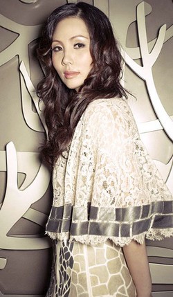 Imelda Fransisca Curhat Dilemanya Jadi Ibu Lewat Buku Modern Mama