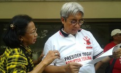 Tim 9 Prihatin Kriminalisasi Terhadap KPK, Denny dan Tempo Jalan Terus