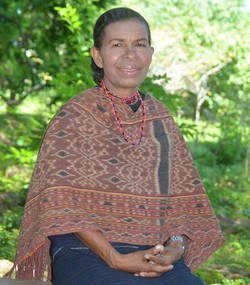 Martha Kewuan Setia Memotivasi Warga Demi Flores yang Lebih Baik