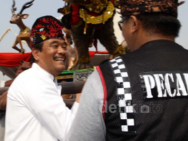 Wagub DKI Gotong Ogoh-ogoh