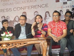 Tiket Konser Gelas-gelas Kaca Nia Daniati Mulai dari Rp 300 Ribu