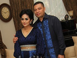 HUT Pernikahan ke-4, KD dan Raul Lemos Belum Mau Tambah Anak