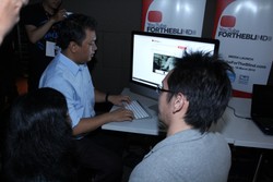 Tunanetra pun Bisa Nonton YouTube