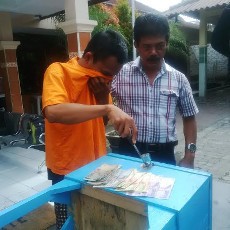 Usai Salat Congkel Kotak Amal, Satpam Ini Digebuki Warga