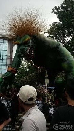 Meriahnya Nyepi di Tanah Mataram, 50 Ogoh-ogoh Menari di Pusat Kota