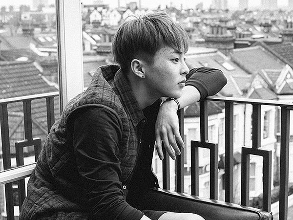 Foto Teaser Hitam dan Putih Xiumin 'EXO' untuk 'EXODUS'