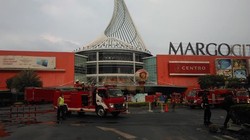 Cerita Petugas Pemadam Soal Sulitnya Memadamkan Api di Margo City